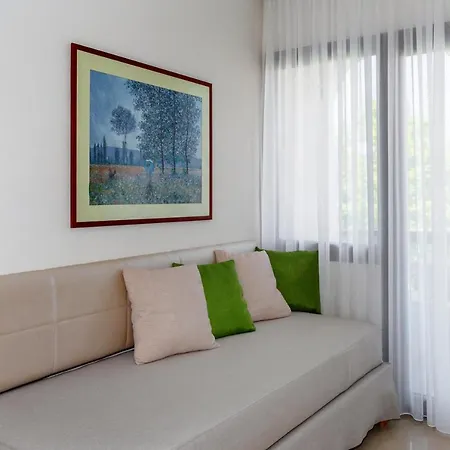 Kassandrinos-maria Apartament *